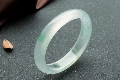 翡翠鑒別 翡翠鑒別