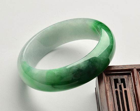 翡翠飾品 翡翠飾品