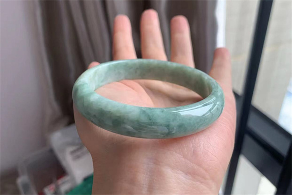 糯種翡翠手鐲 糯種翡翠手鐲