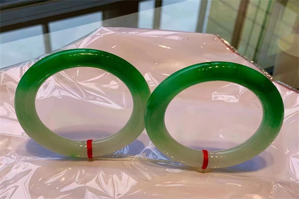 翡翠手鐲 翡翠手鐲